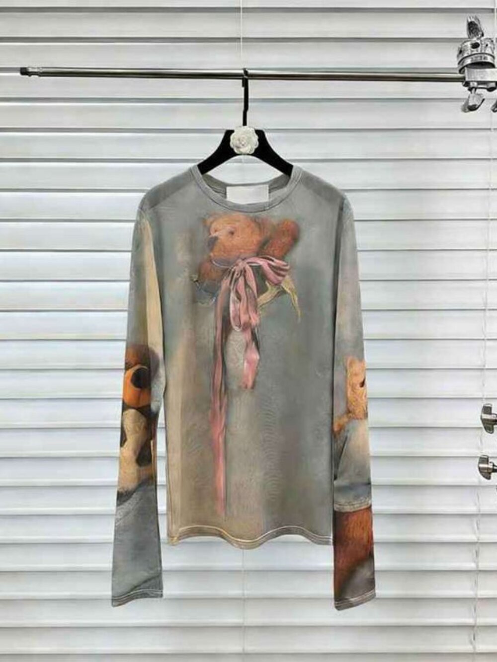 Vintage Bear Print Long Sleeve